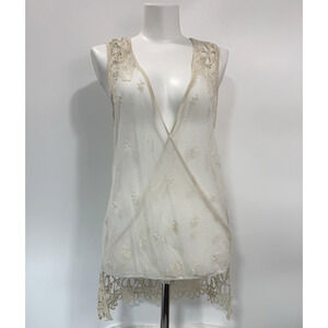 Love Stitch Womens Cream Embroidered Casual Size Small